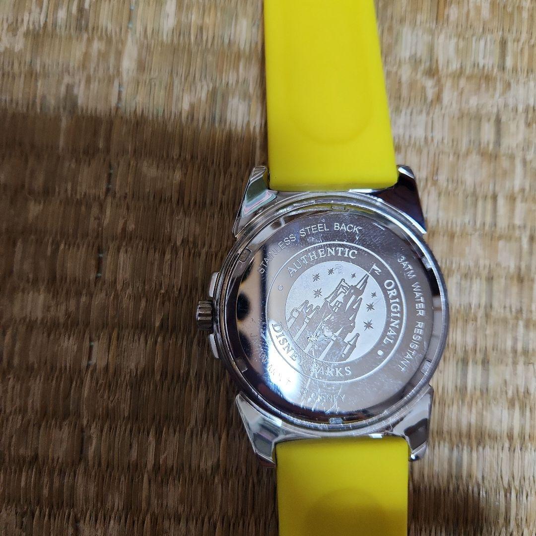 ディズニーリゾート プルート 腕時計 イエロー - メルカリ