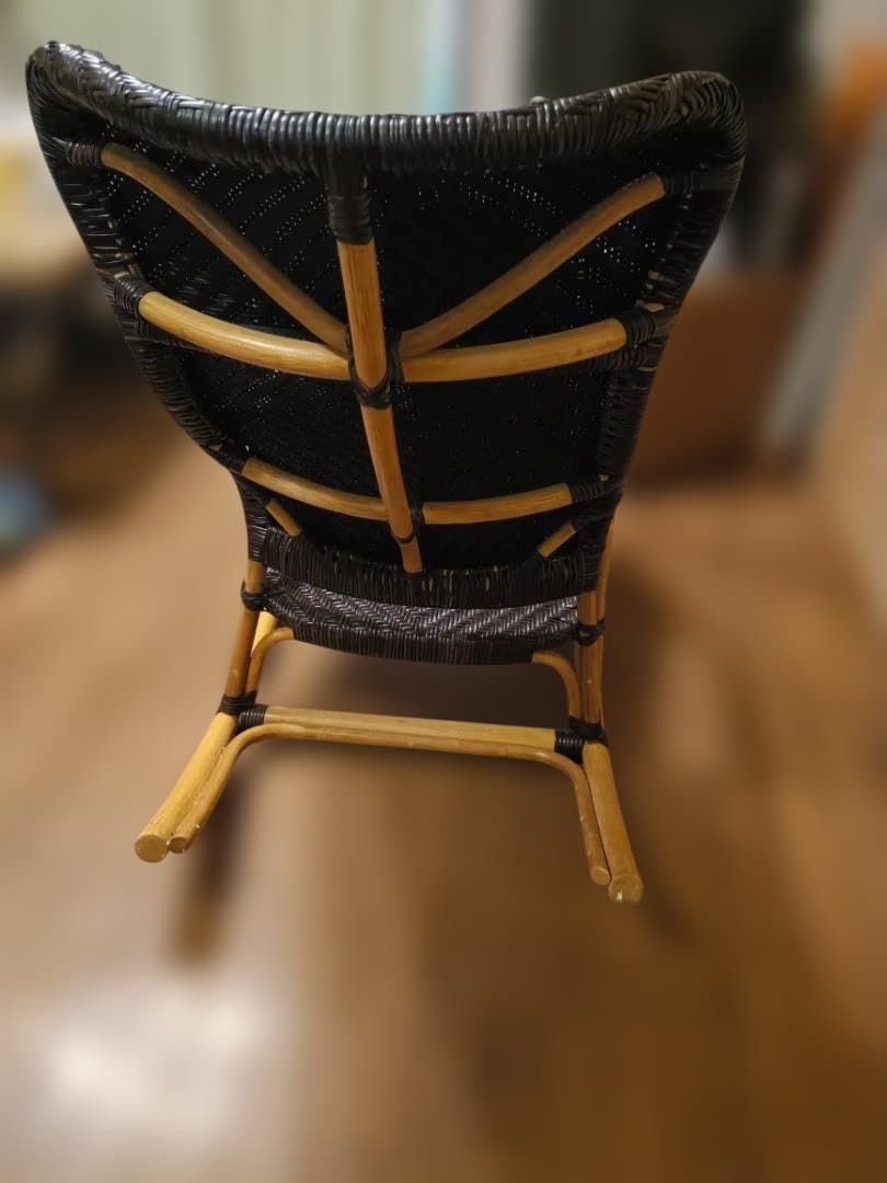 WAHOO製ロッキングチェア