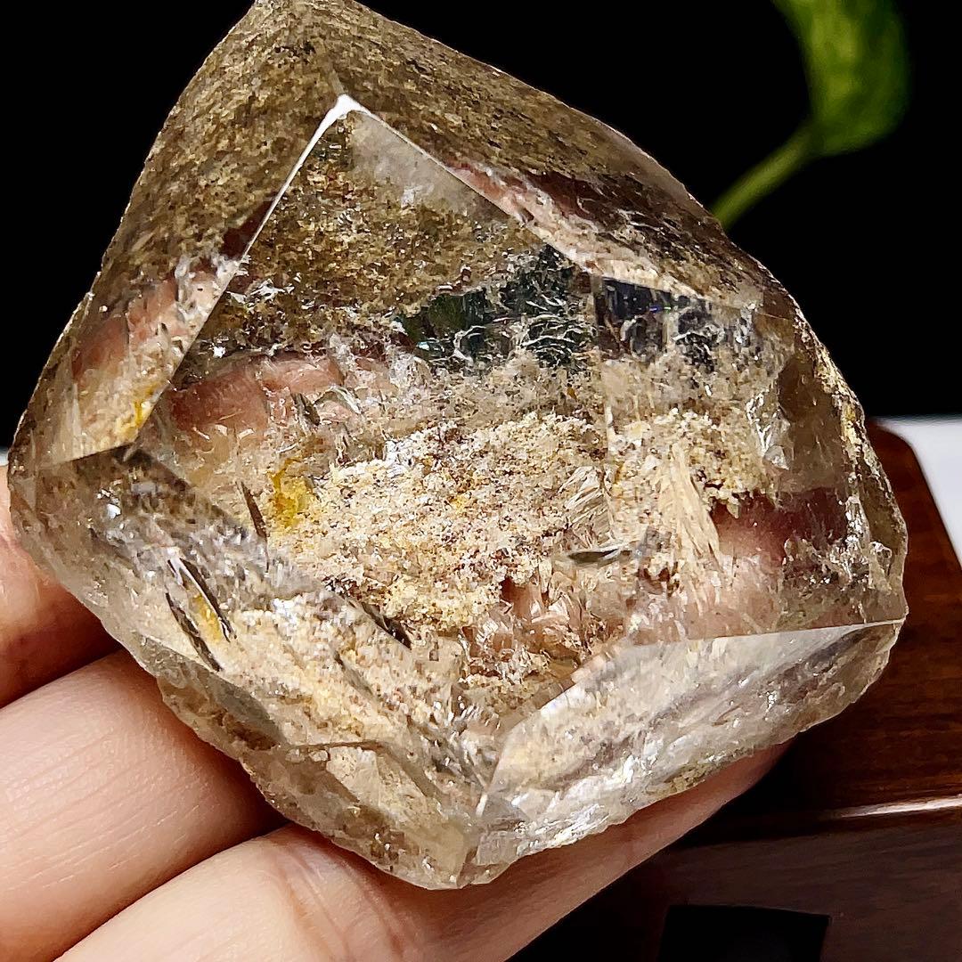 ガーデンクォーツ　庭園水晶　原石　水晶　フリーフォーム　天然石　置物【超高品質】