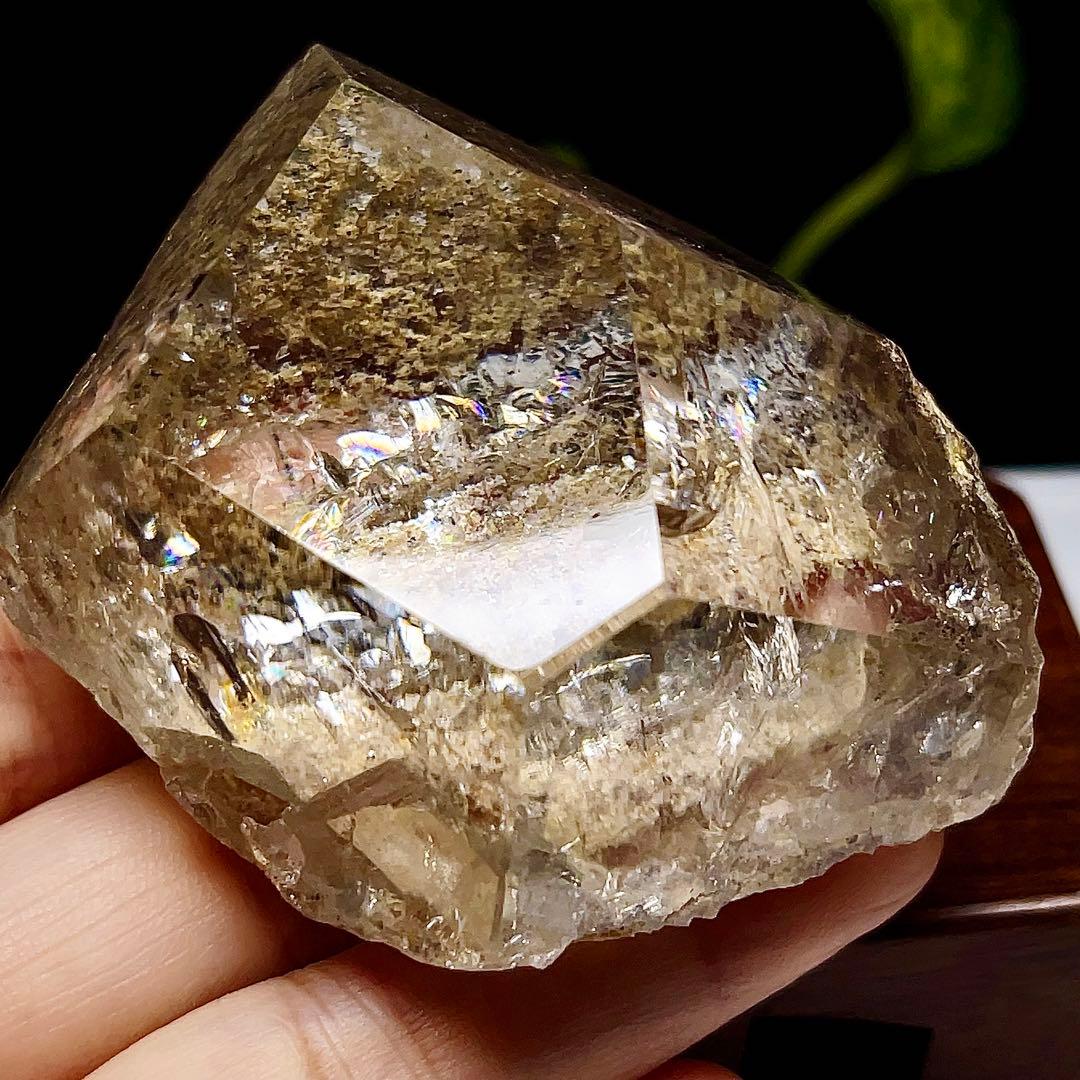 ガーデンクォーツ　庭園水晶　原石　水晶　フリーフォーム　天然石　置物【超高品質】