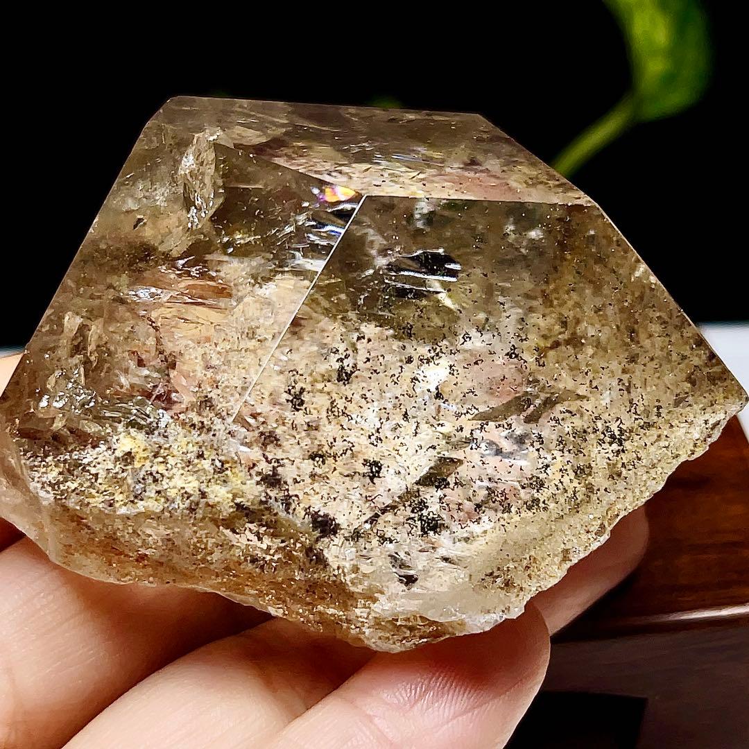 ガーデンクォーツ　庭園水晶　原石　水晶　フリーフォーム　天然石　置物【超高品質】