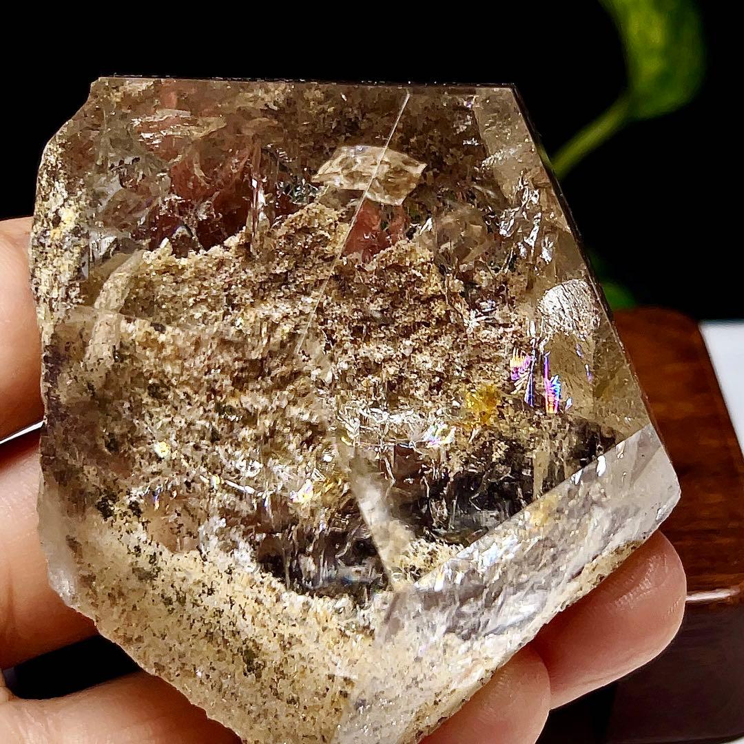 ガーデンクォーツ　庭園水晶　原石　水晶　フリーフォーム　天然石　置物【超高品質】