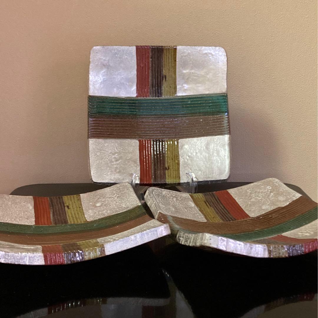 魯山人 美食道楽 和食器揃シリーズ 祥山窯 色絵銀彩糸巻文四方皿 5枚揃