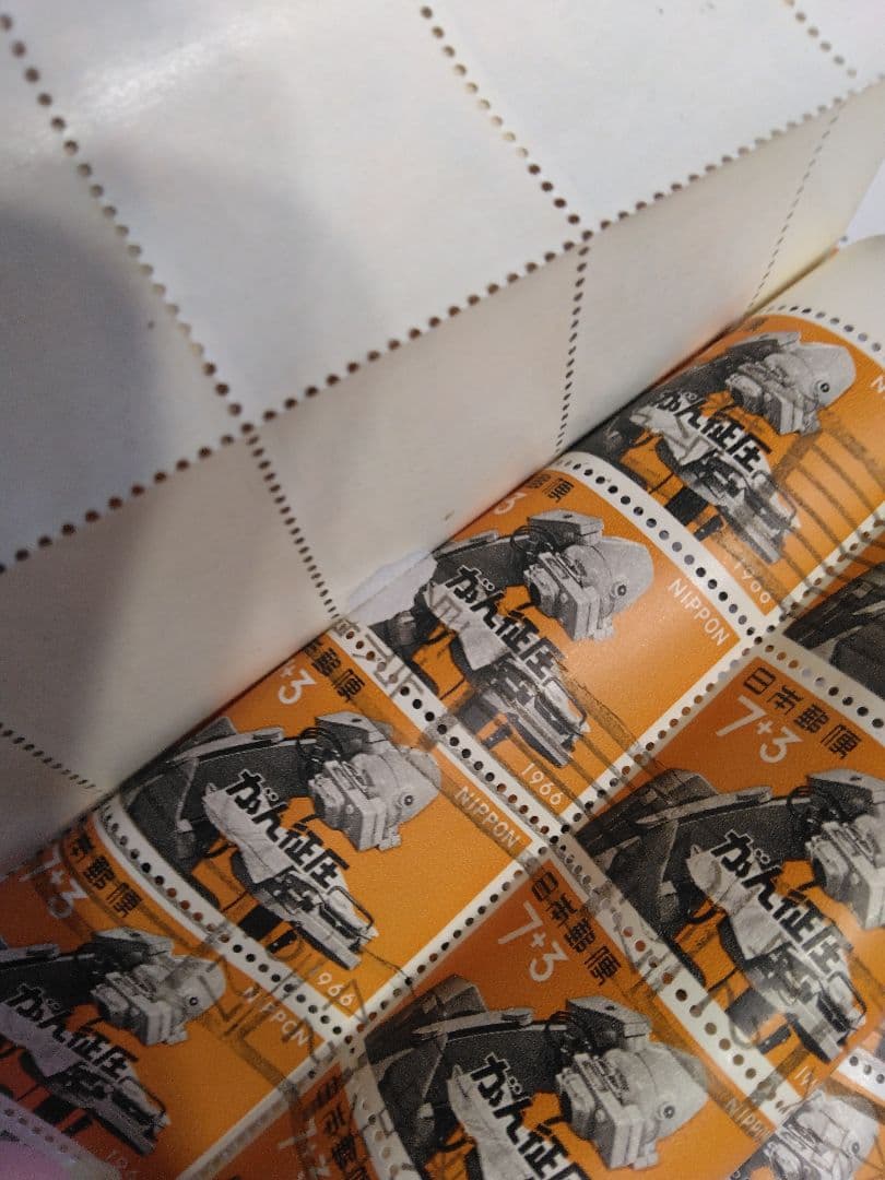 使用済み切手 ２万枚以上あり 丹頂鶴 がん征圧 赤べこ 能面 弥勒菩薩 昭和