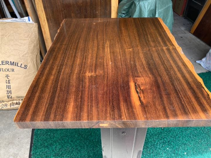 1人〜2人掛けテーブル