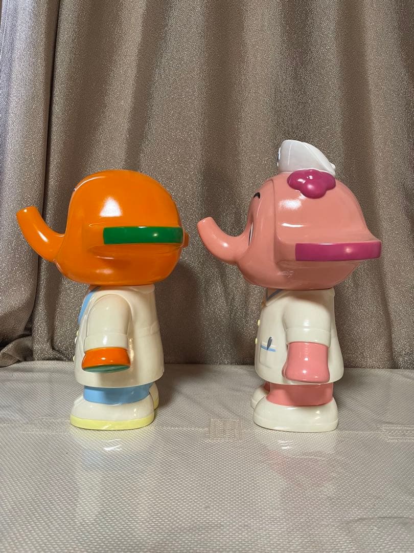 最終値下げ‼️サトちゃん、サトコちゃんの貯金箱セット　30cm