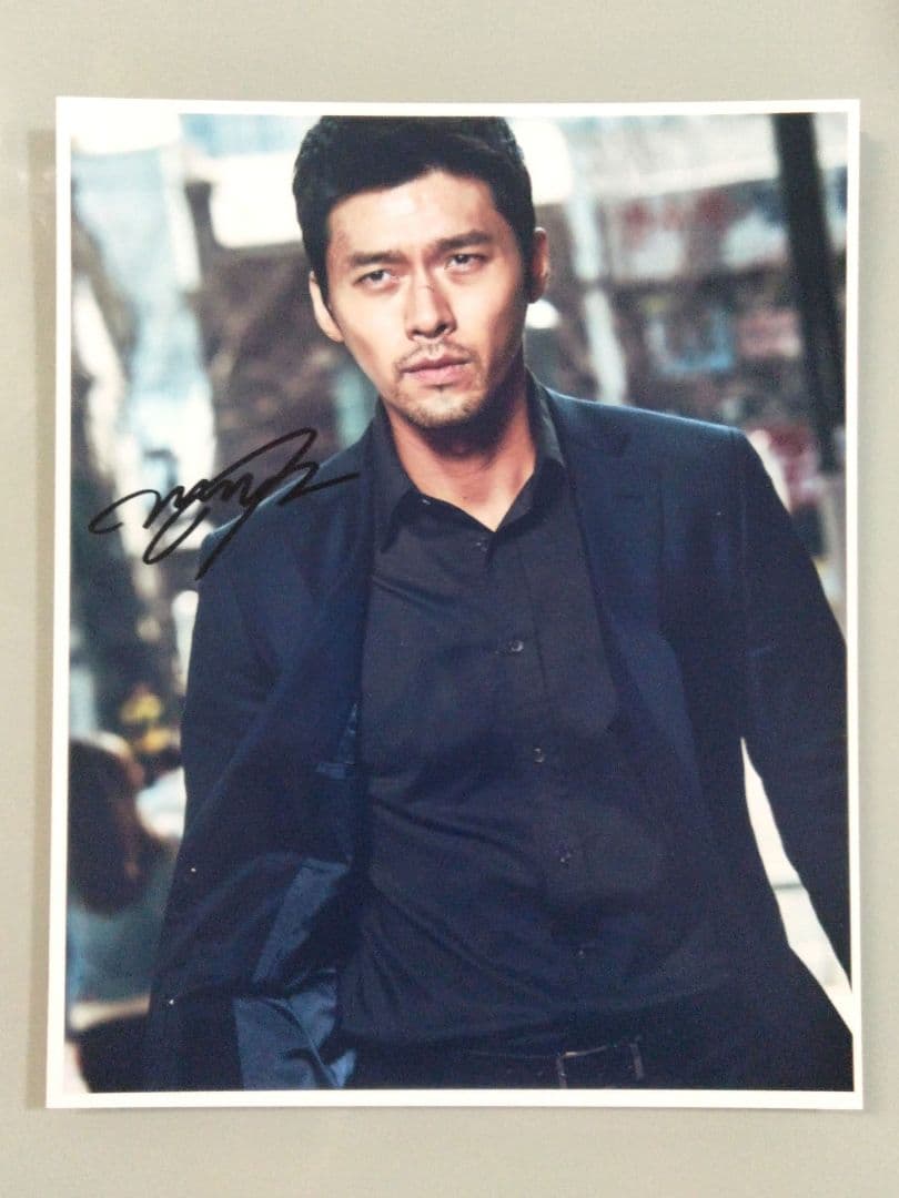 ヒョンビン直筆サイン入り超 大型写真…愛の不時着、シークレット