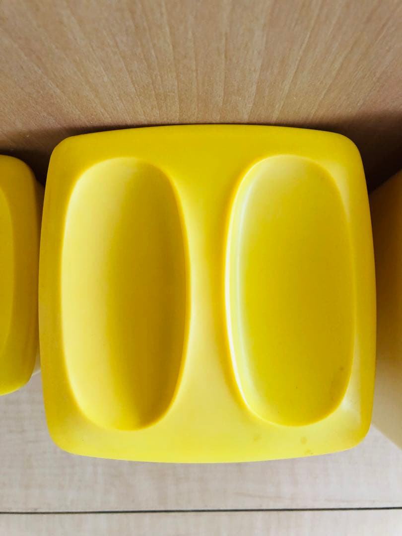 1970‘sレトロ花柄プラスチック保存容器セット 4個