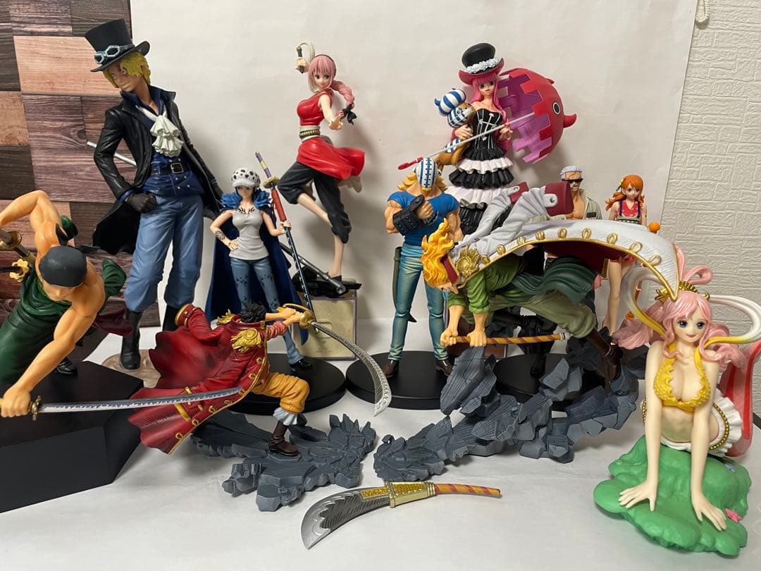 ONEPIECE ワンピース フィギュア まとめ売り♡ - メルカリ