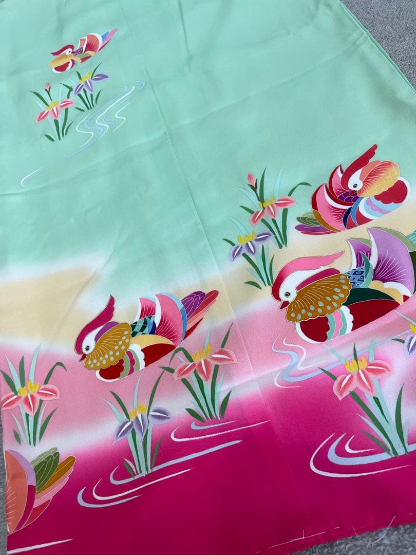 中古★美品　七五三　きものと長襦袢　2点　四つ身　C07