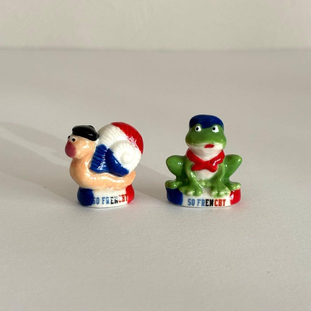 トリコロール　フェーブ　フランス　陶器　ミニチュア　置物　パリ　エッフェル塔