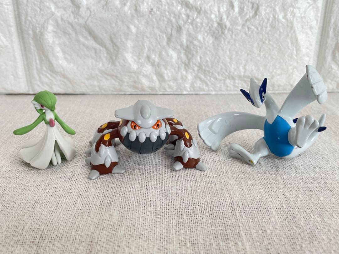 ポケモン　46個　まとめ売り　モンコレ　ゲットコレクション　メタモン　リザードン