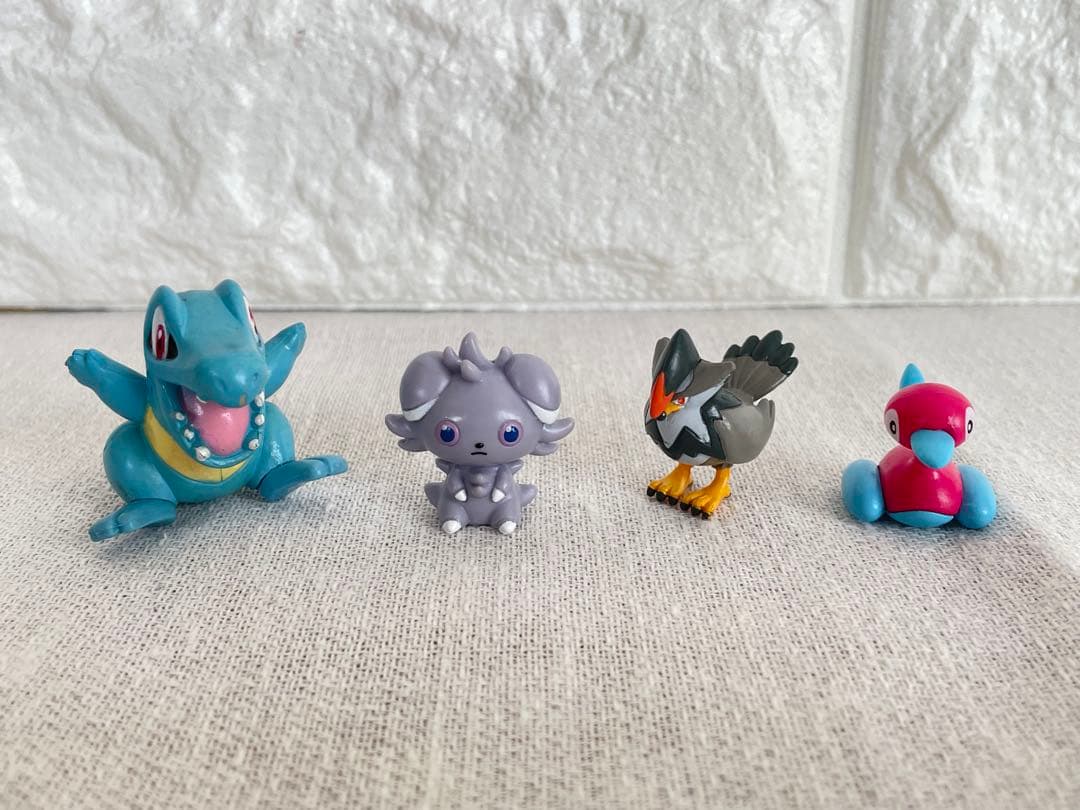 ポケモン　46個　まとめ売り　モンコレ　ゲットコレクション　メタモン　リザードン