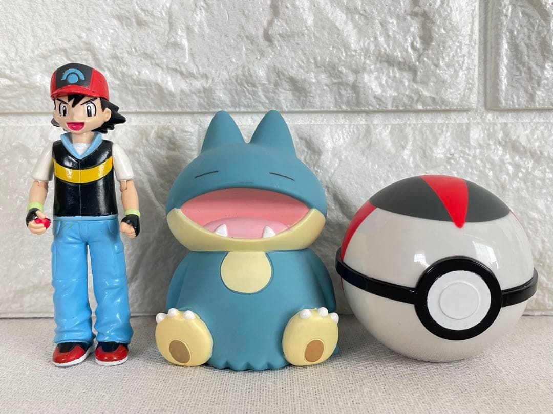 ポケモン　46個　まとめ売り　モンコレ　ゲットコレクション　メタモン　リザードン