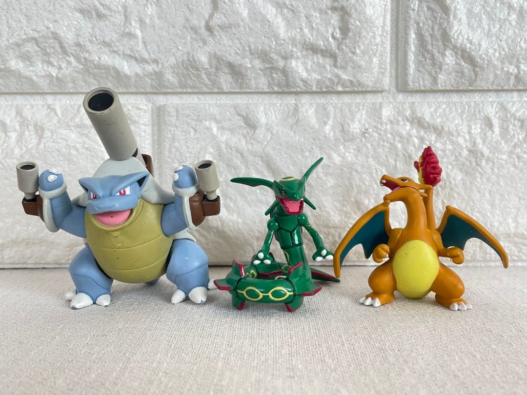 ポケモン　46個　まとめ売り　モンコレ　ゲットコレクション　メタモン　リザードン