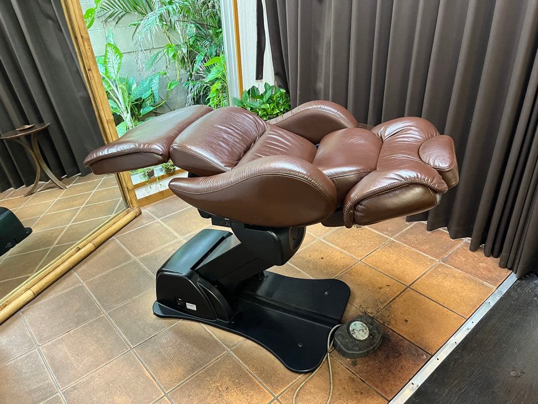 タカラベルモントチェア