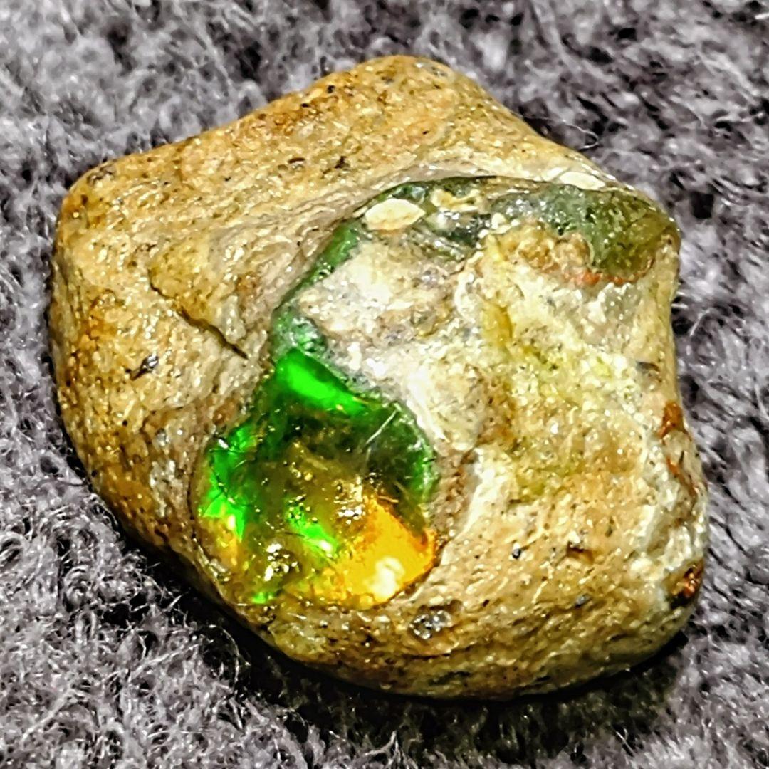 ★トップグレードプレシャスオパール 結晶 5.0gO(SA+)