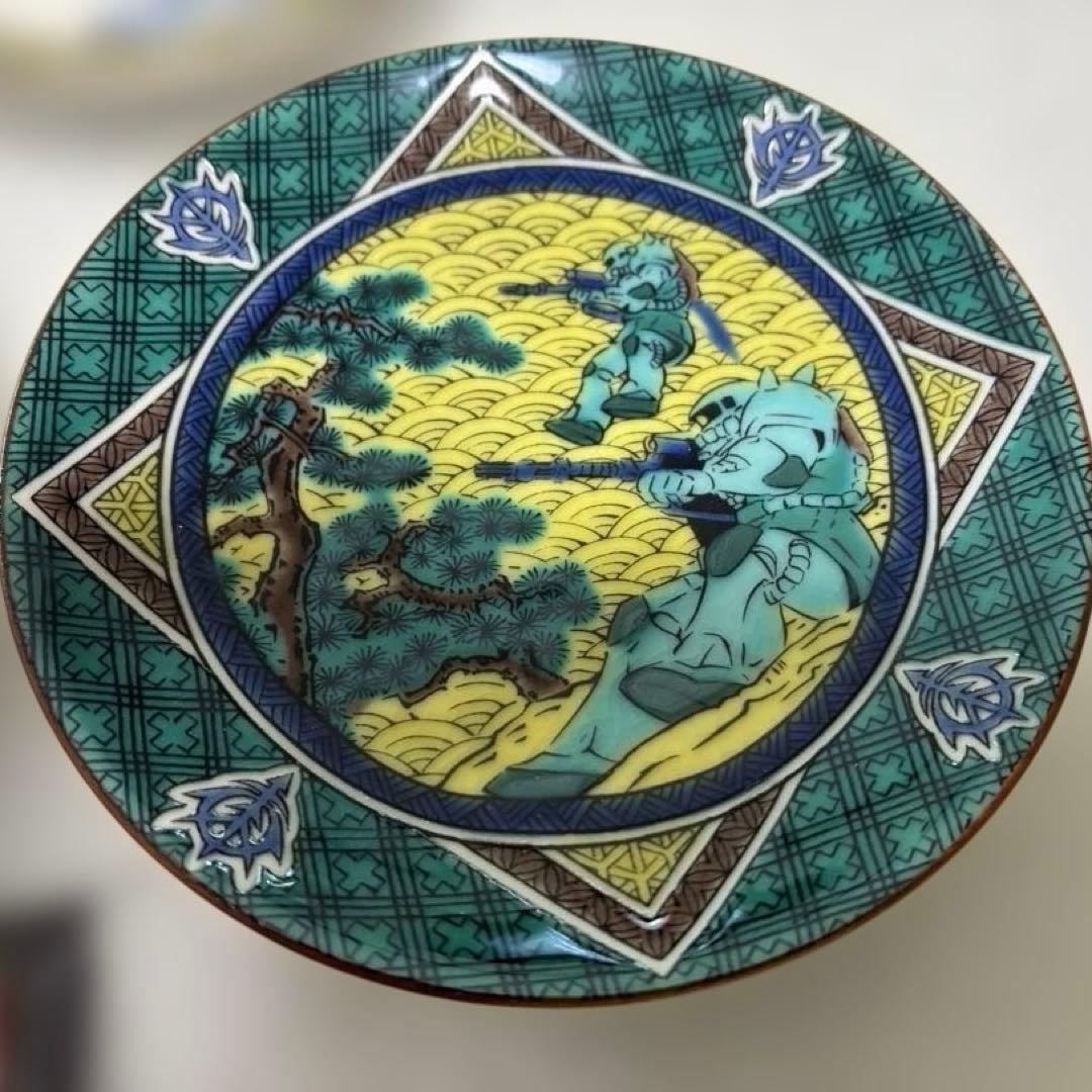 限定品】ガンダム 九谷焼 豆皿5枚＆箸置き2個セット（バラ売り不可