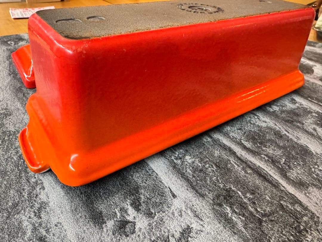 ル・クルーゼ　　テリーヌ型　28cm③④⑤ 三本　蓋付き