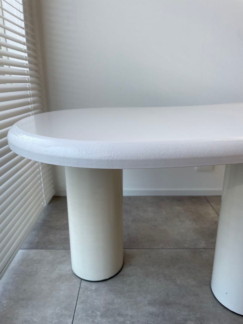 アシンメトリック センターテーブル　ポストモダン　北欧　ローテーブル