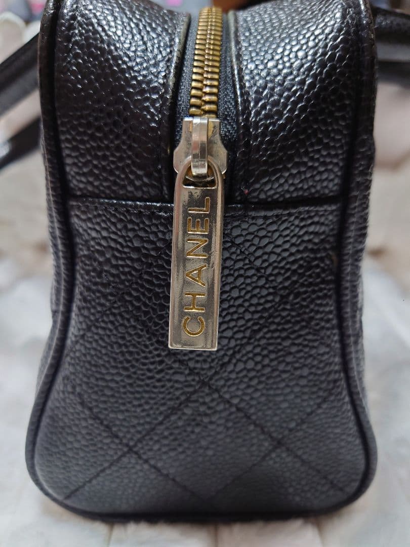 CHANEL ノベルティ キャビアスキンボストンバッグ希少 - メルカリ