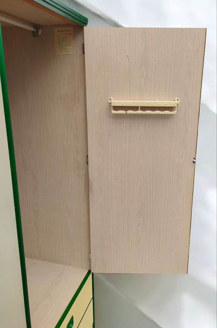 [昭和レトロ]収納キャビネット レトロポップ アンティーク ヴィンテージ 箪笥