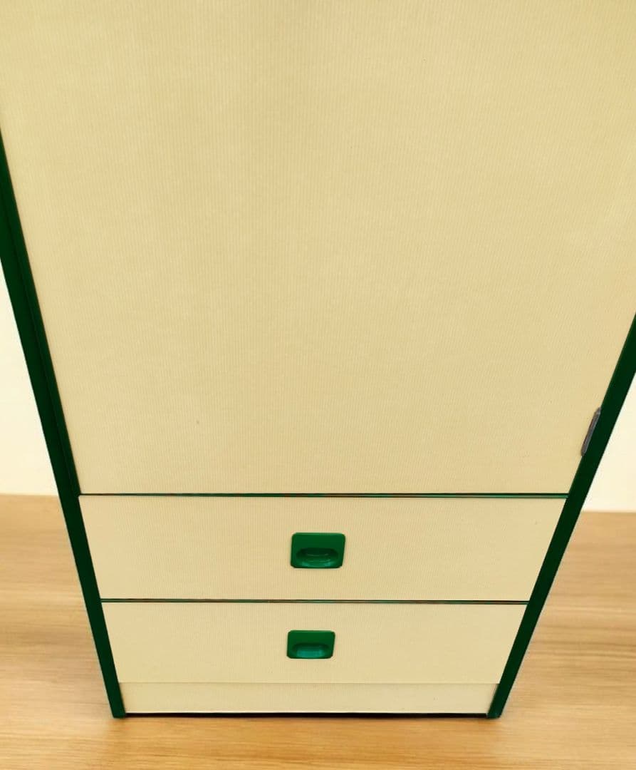 [昭和レトロ]収納キャビネット レトロポップ アンティーク ヴィンテージ 箪笥