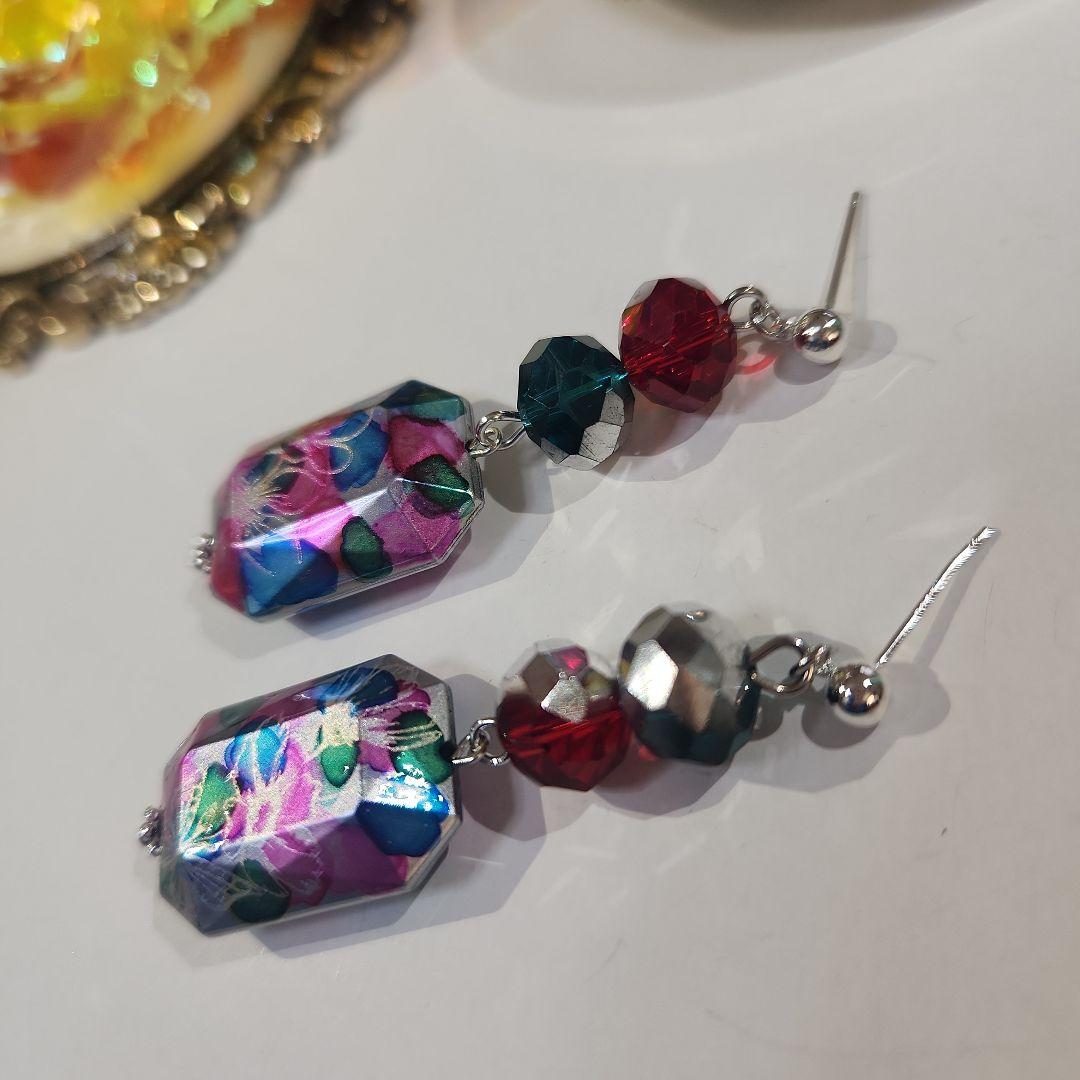 ハンドメイドピアス3318