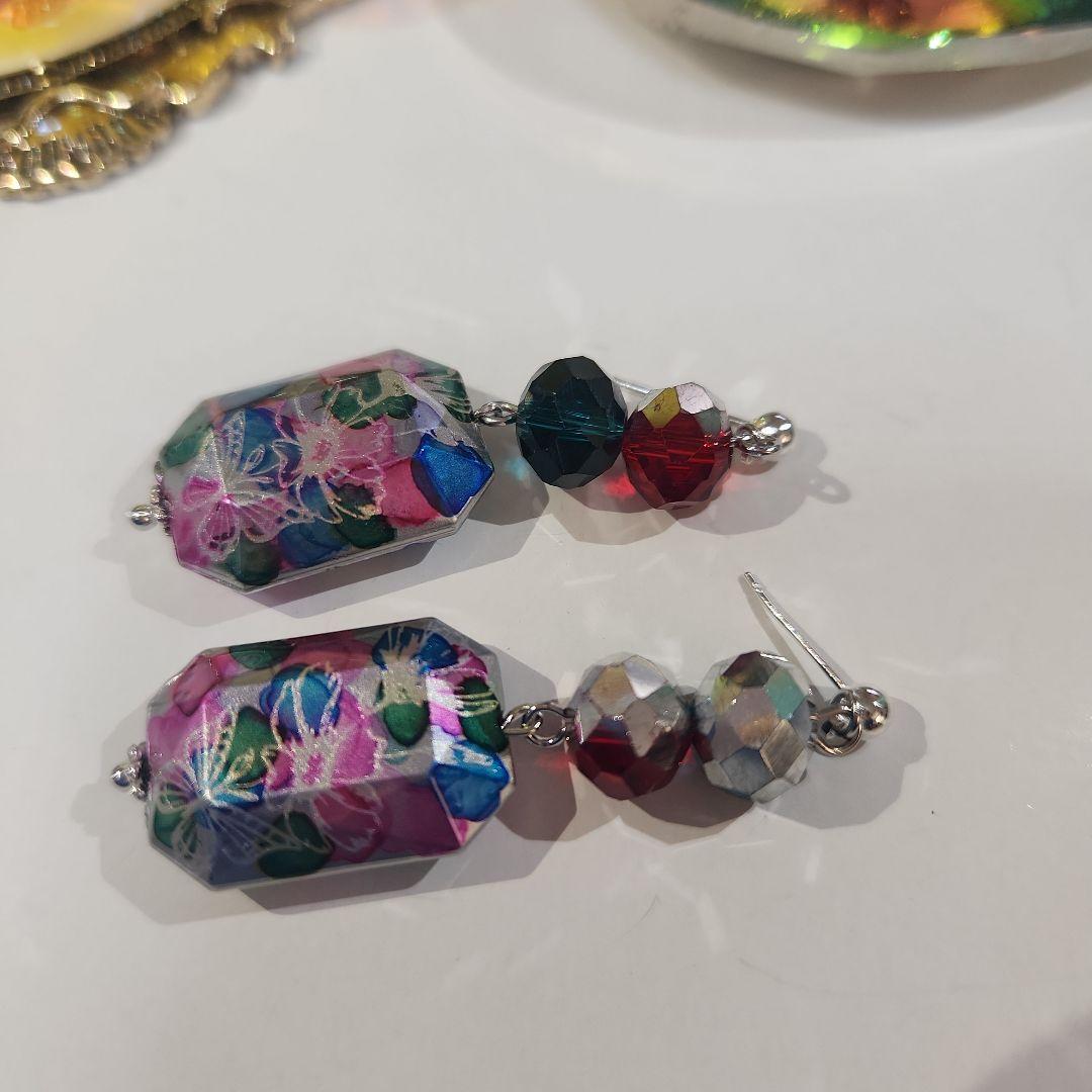 ハンドメイドピアス3318