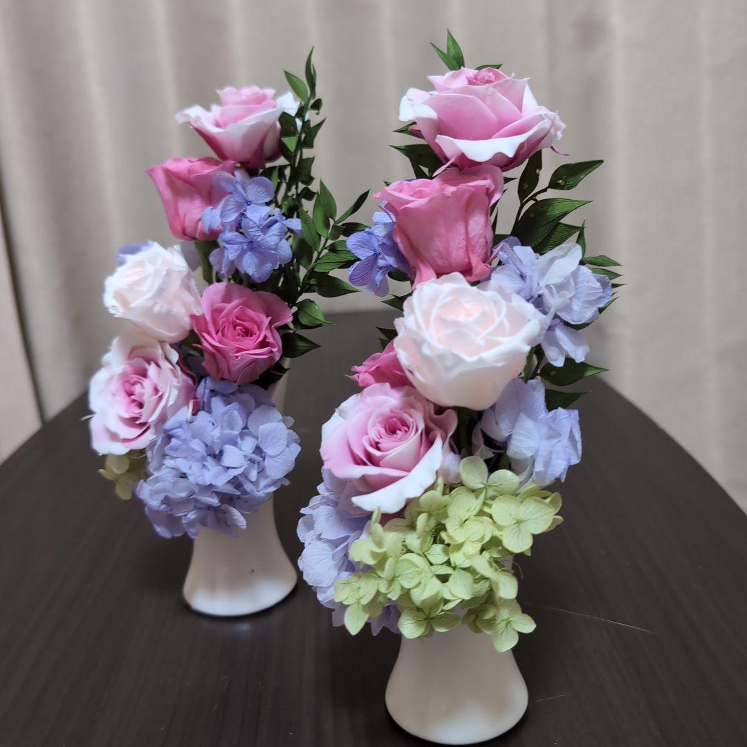 特選仏花 お供え花　　一対 造花無し　　 プリザーブドフラワー　花瓶付き