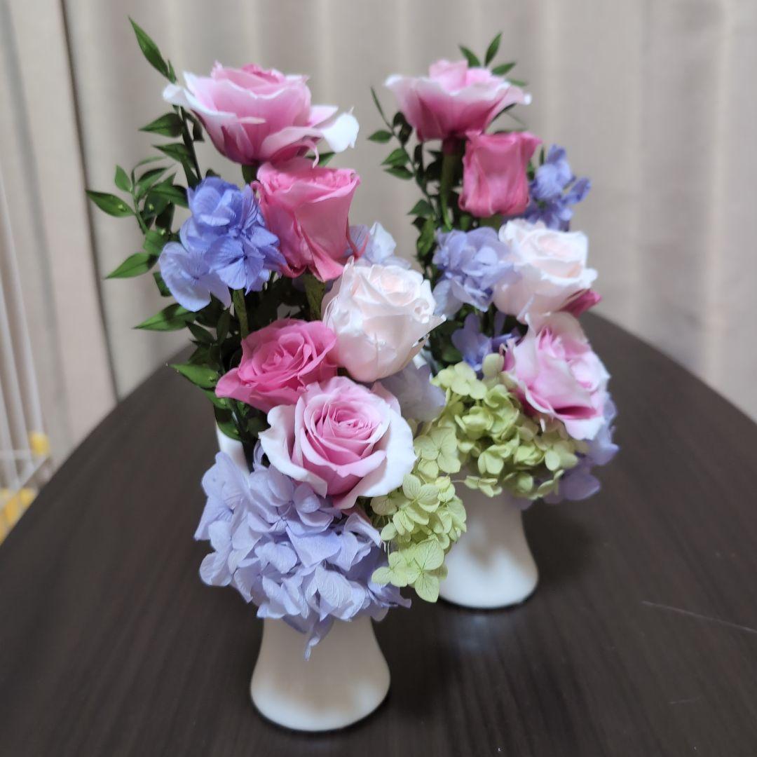 特選仏花 お供え花　　一対 造花無し　　 プリザーブドフラワー　花瓶付き