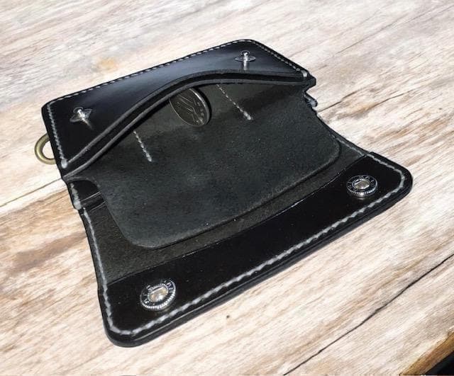 ミニトラッカーウォレット/姫路レザー芯通し黒色/黒色/ステッチ白色