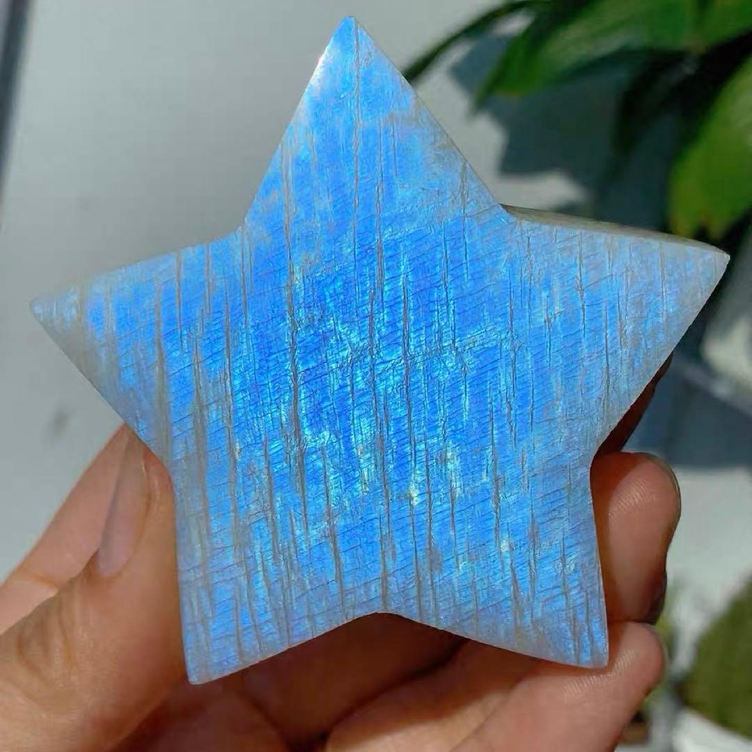 ホワイトムーンストーン　星　台座付き　両面強ブルーシラー　底面磨き　116g