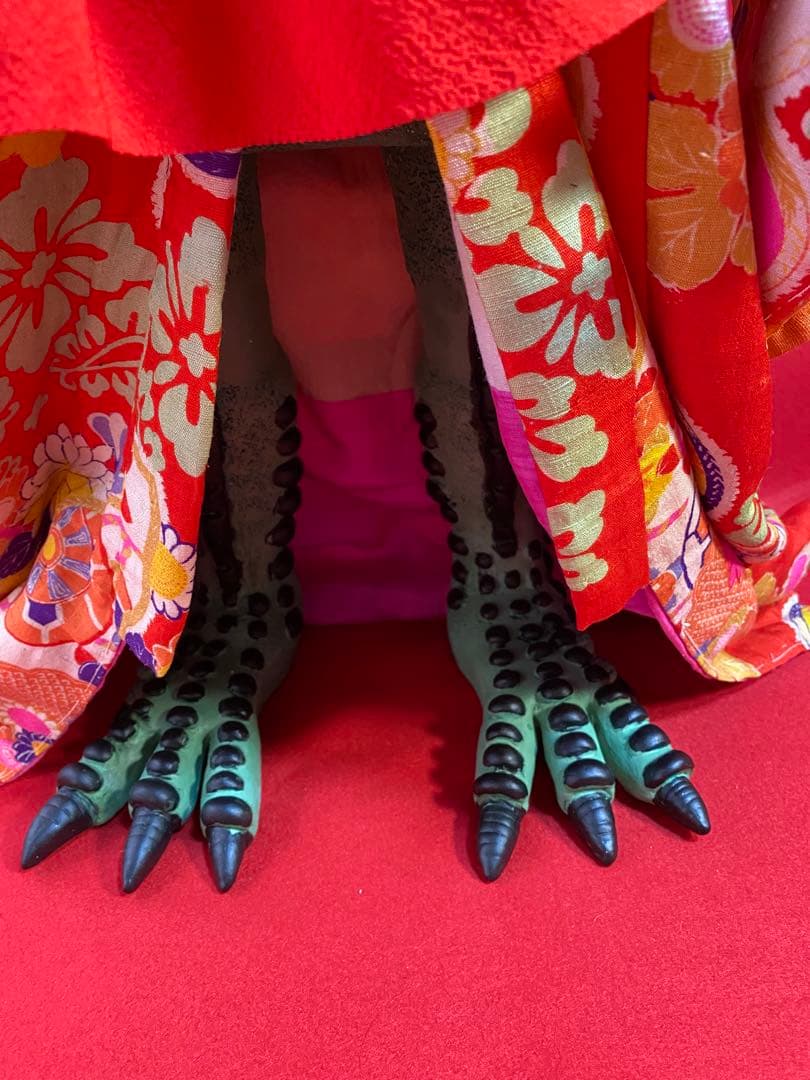 怪獣ドラゴン着物姿