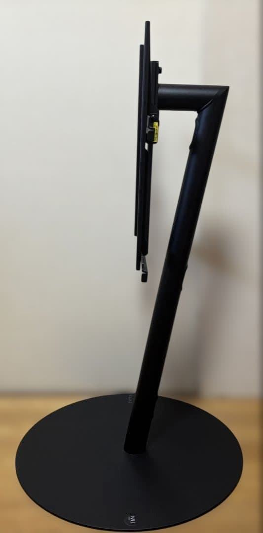 美品　WALLテレビスタンド　45〜65インチ対応　直接引取限定