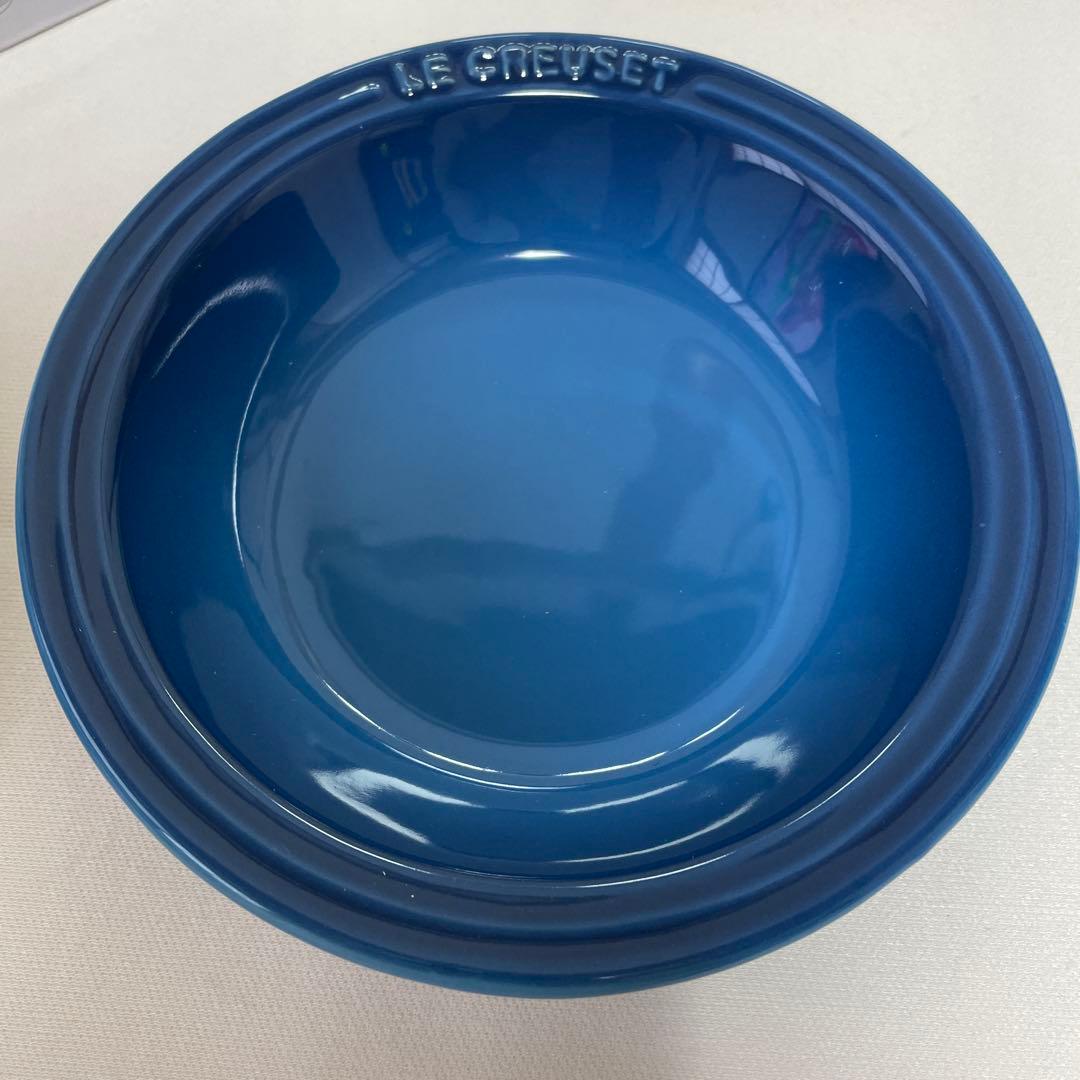 《新品》ルクルーゼ ラウンドディッシュ 4色セット