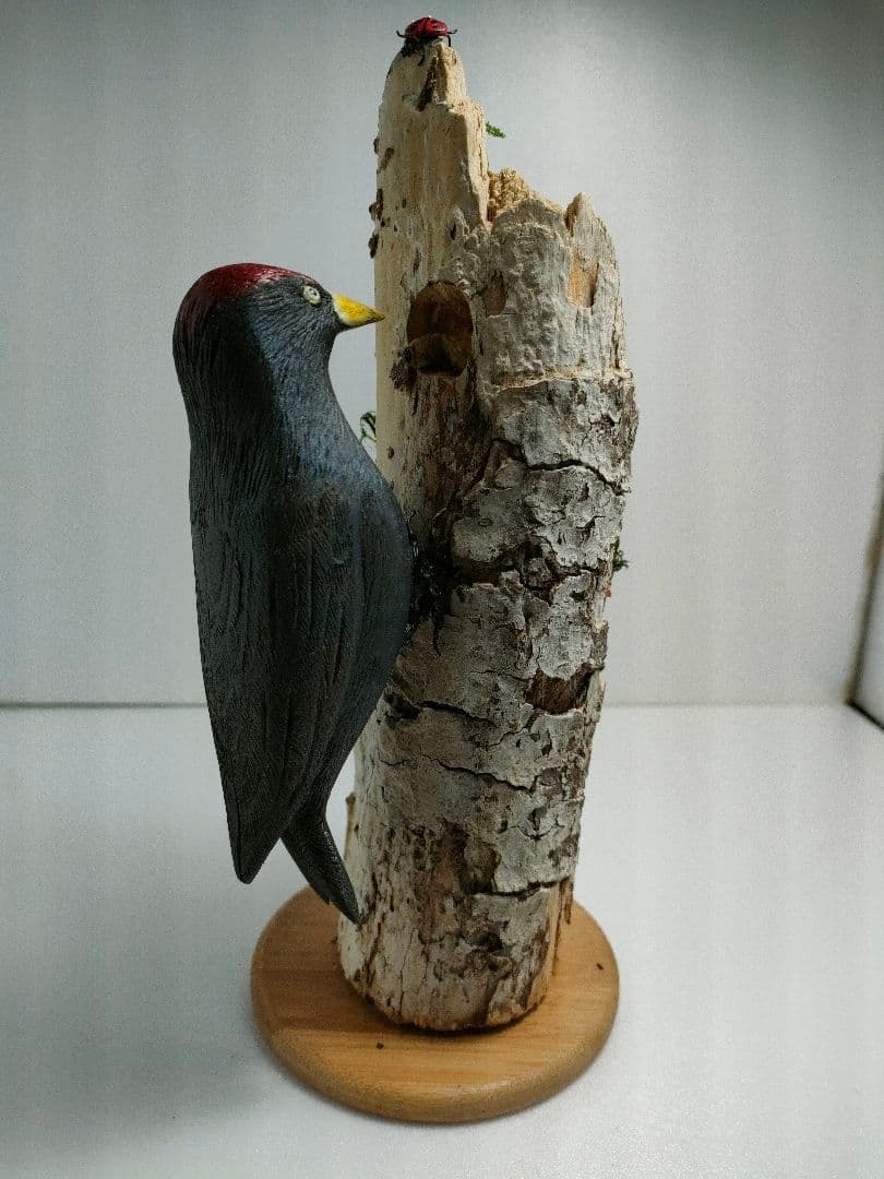 クマゲラ　バードカービング