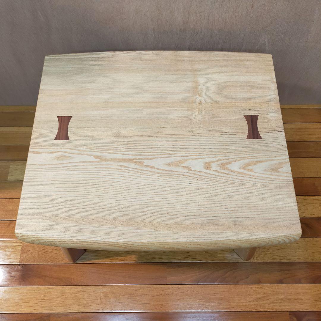 小さめ座卓 無垢材で作った小さいけれどドッシリとした座卓です