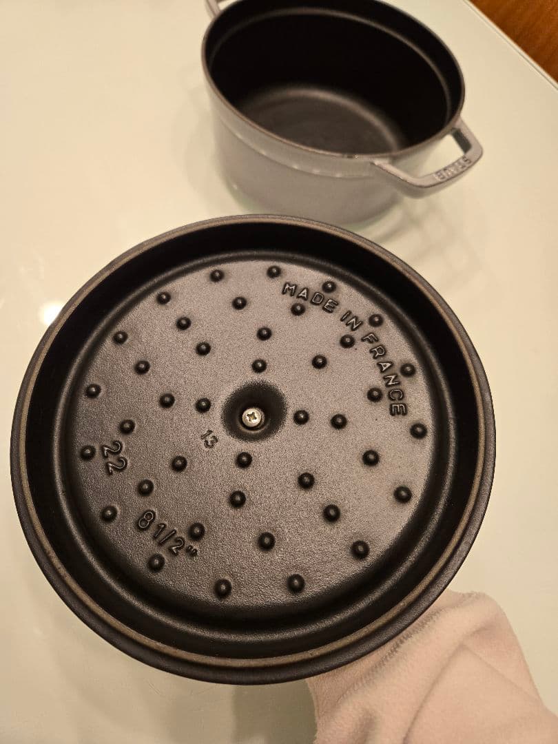 STAUB LA COCOTTE 22cm 鍋