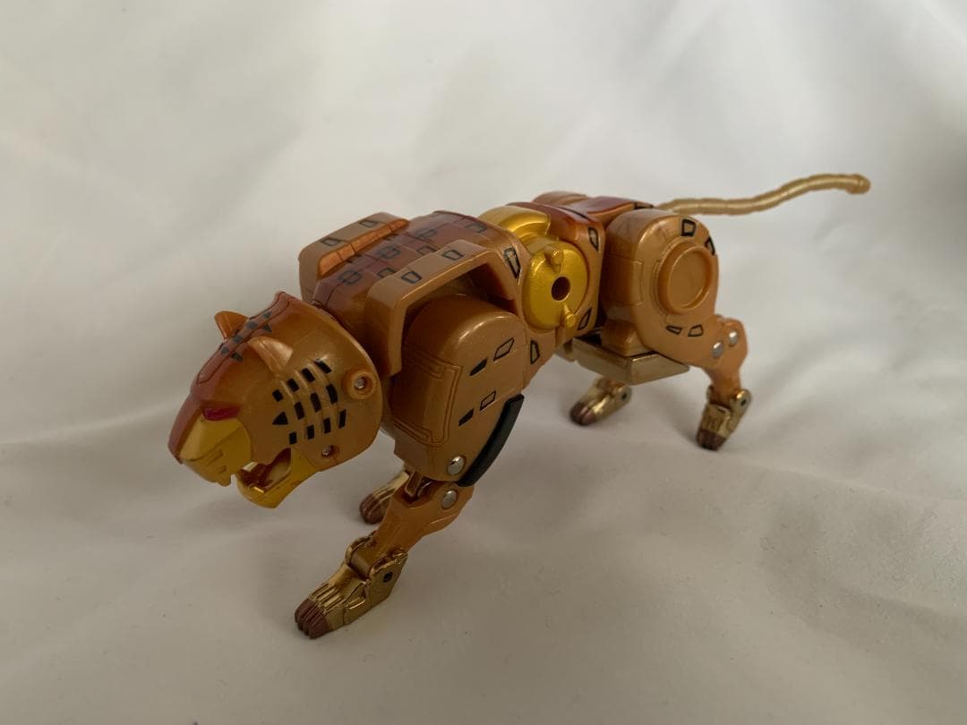 DX 超合金　百獣戦隊ガオレンジャー　ガオゴッド