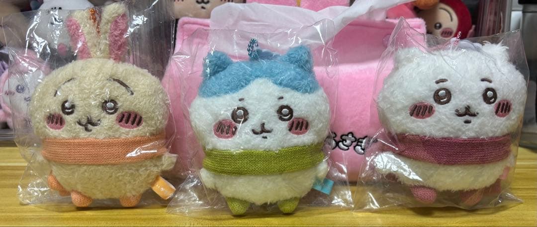 ちいかわ新品ぬくぬくの装いマスコット、ちいかわ、ハチワレ ちいかわ