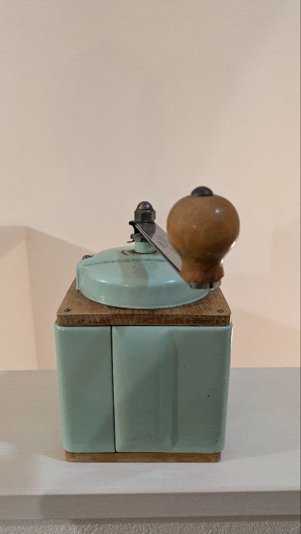 レア！ヴィンテージ コーヒーミル ミントグリーン プジョー フランス製