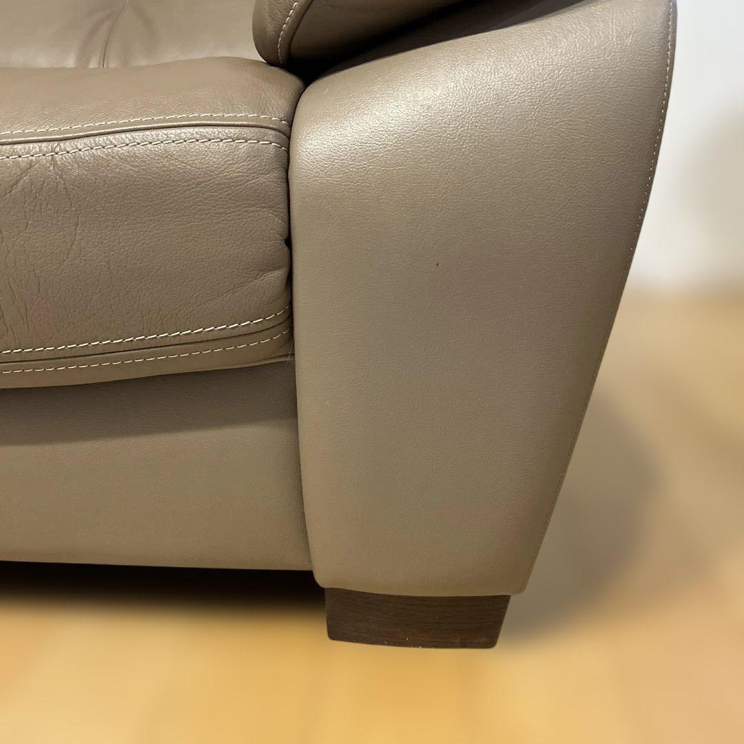 ★送料込★ カリモク家具　グレージュ　本革レザー ソファ 3人掛け