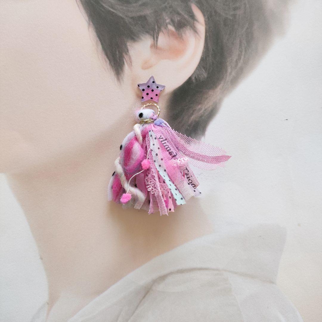 【取引中】2way*星とドットのもこもこファーのタッセルのピアス/イヤリング