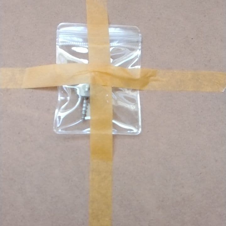 アンティーク調　オーバルミラー　壁掛け鏡　ゴールド　ウォールミラー