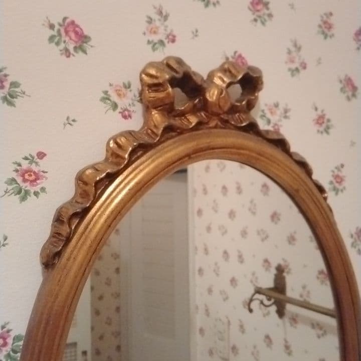 アンティーク調　オーバルミラー　壁掛け鏡　ゴールド　ウォールミラー