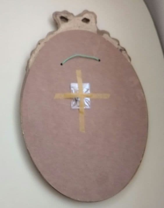 アンティーク調　オーバルミラー　壁掛け鏡　ゴールド　ウォールミラー