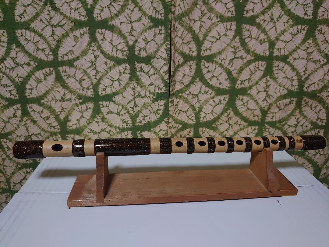 篠笛 天地巻き 煤竹 真竹 秀朗銘 古典調 六穴七調子