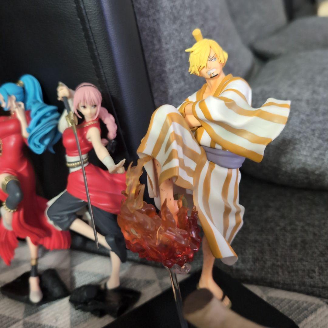 ワンピースフィギュア まとめ売り - メルカリ