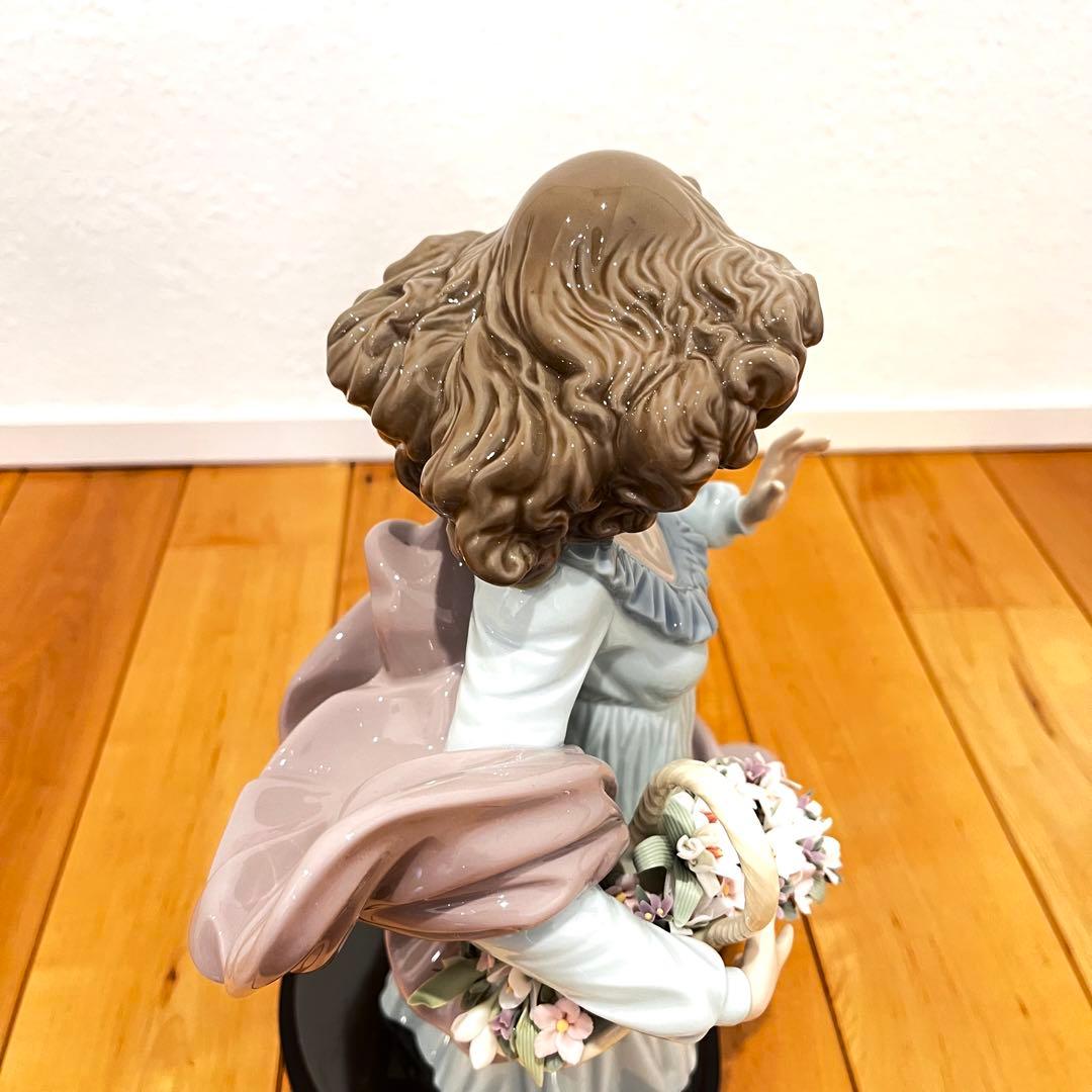 リヤドロ　花と少女　6252【未使用品】